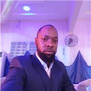 Native English teacher with over 5 years of experience offers private English lessons for children and adults in Paris